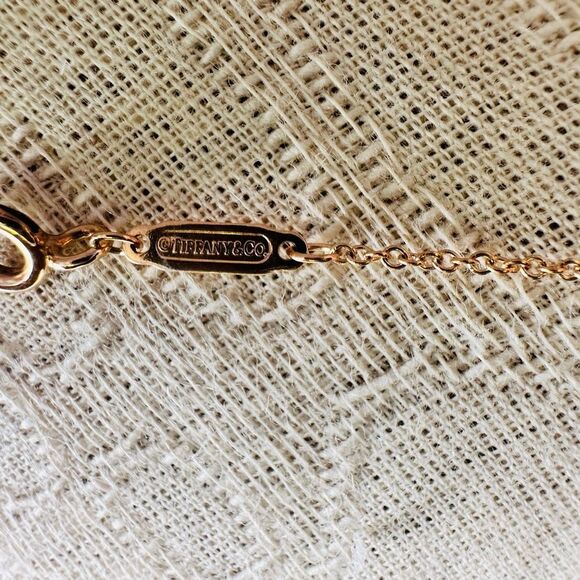 Tiffany & Co Love and Arrow Pendant Necklace in 18k Rose Gold, 16-18" - Picture 8 of 8